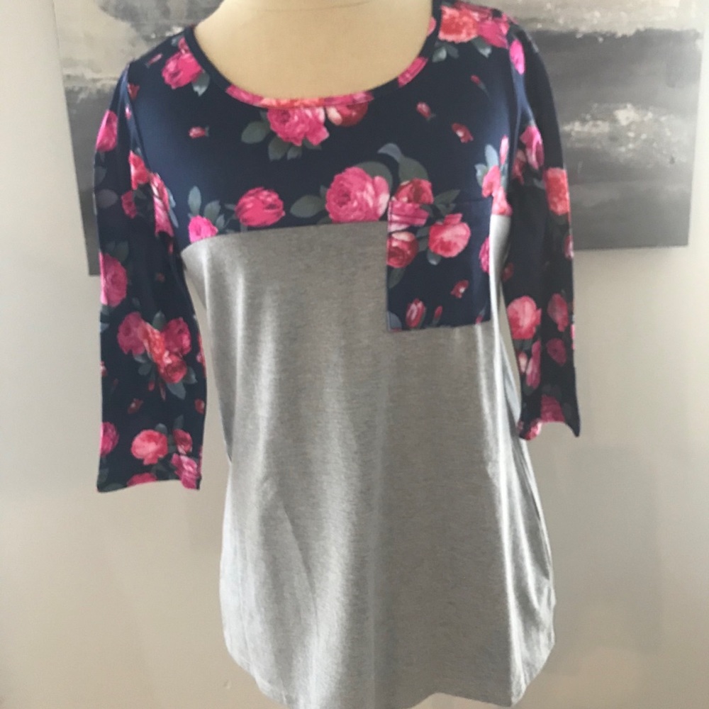 NWOT Boutique floral blouse